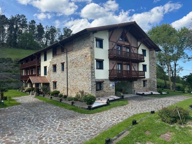 Hotel-Apartamento Rural Atxurra Bermeo Exterior foto